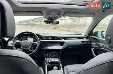 Внедорожник / Кроссовер Audi e-tron 2021 в Киеве