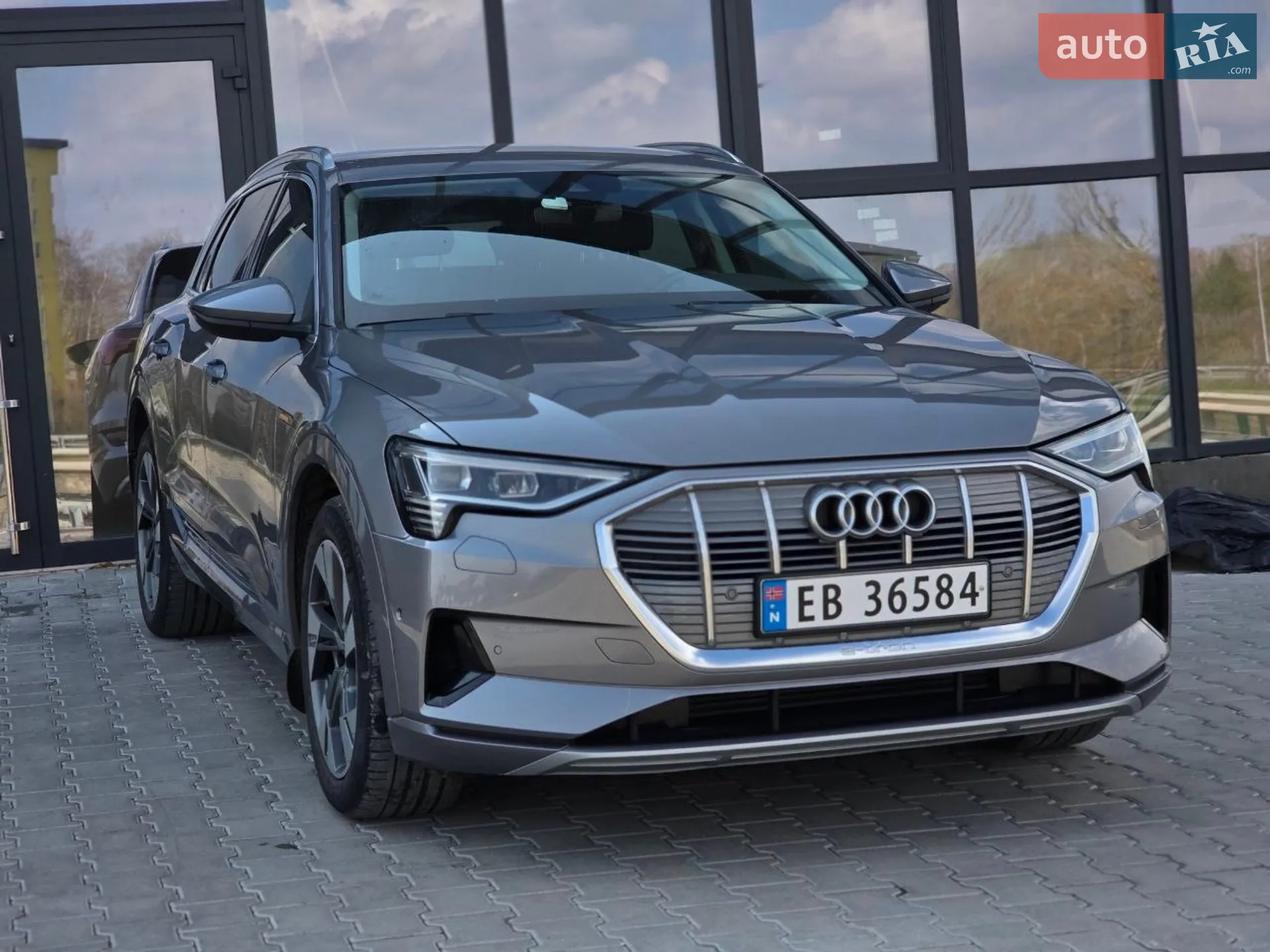 2019 Audi e-tron - мініатюра 16