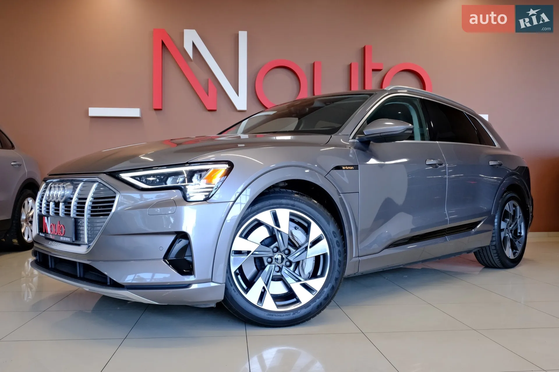 2020 Audi e-tron - мініатюра 8