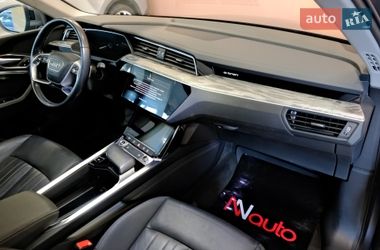 Внедорожник / Кроссовер Audi e-tron 2020 в Одессе