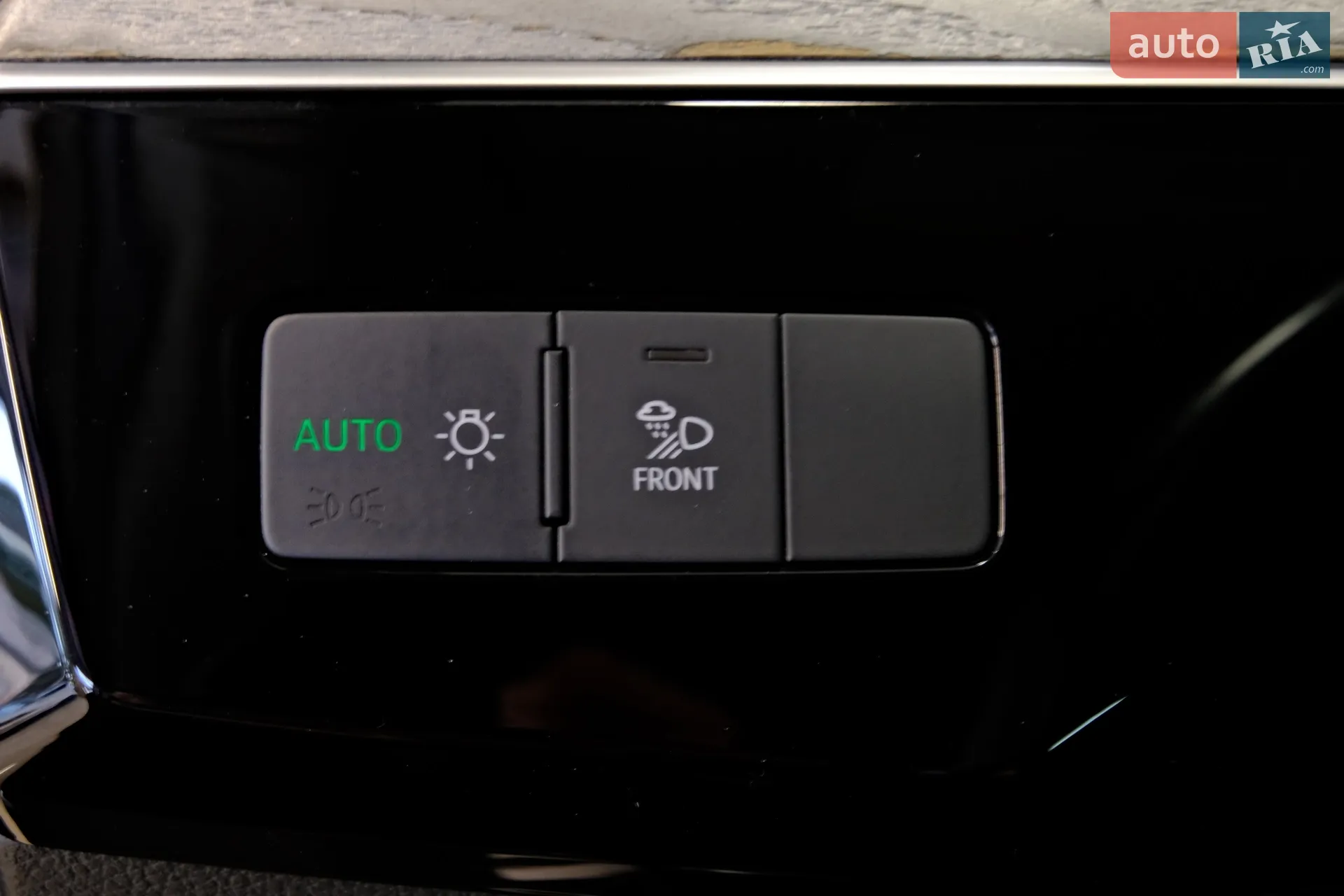 2020 Audi e-tron - мініатюра 46
