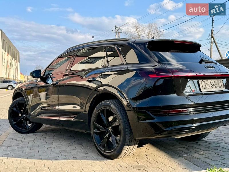 Позашляховик / Кросовер Audi e-tron 2020 в Дрогобичі