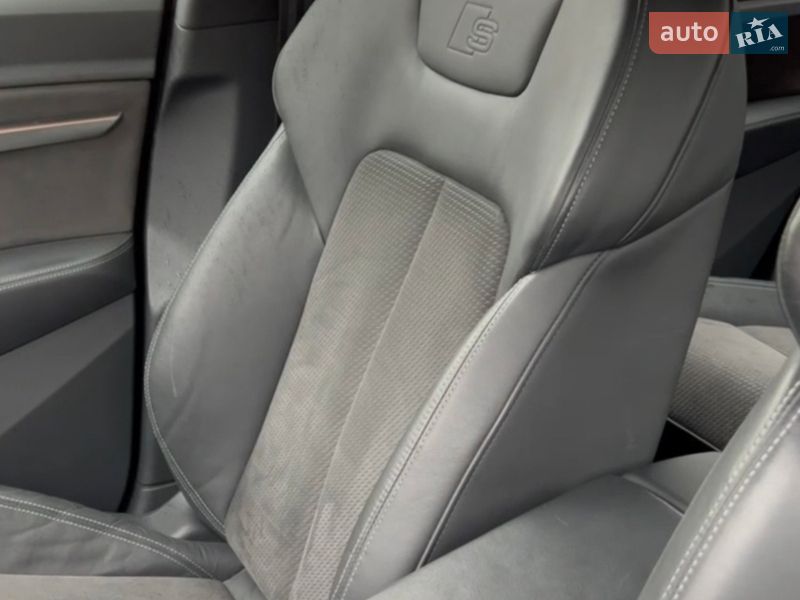 Внедорожник / Кроссовер Audi e-tron 2019 в Сокале