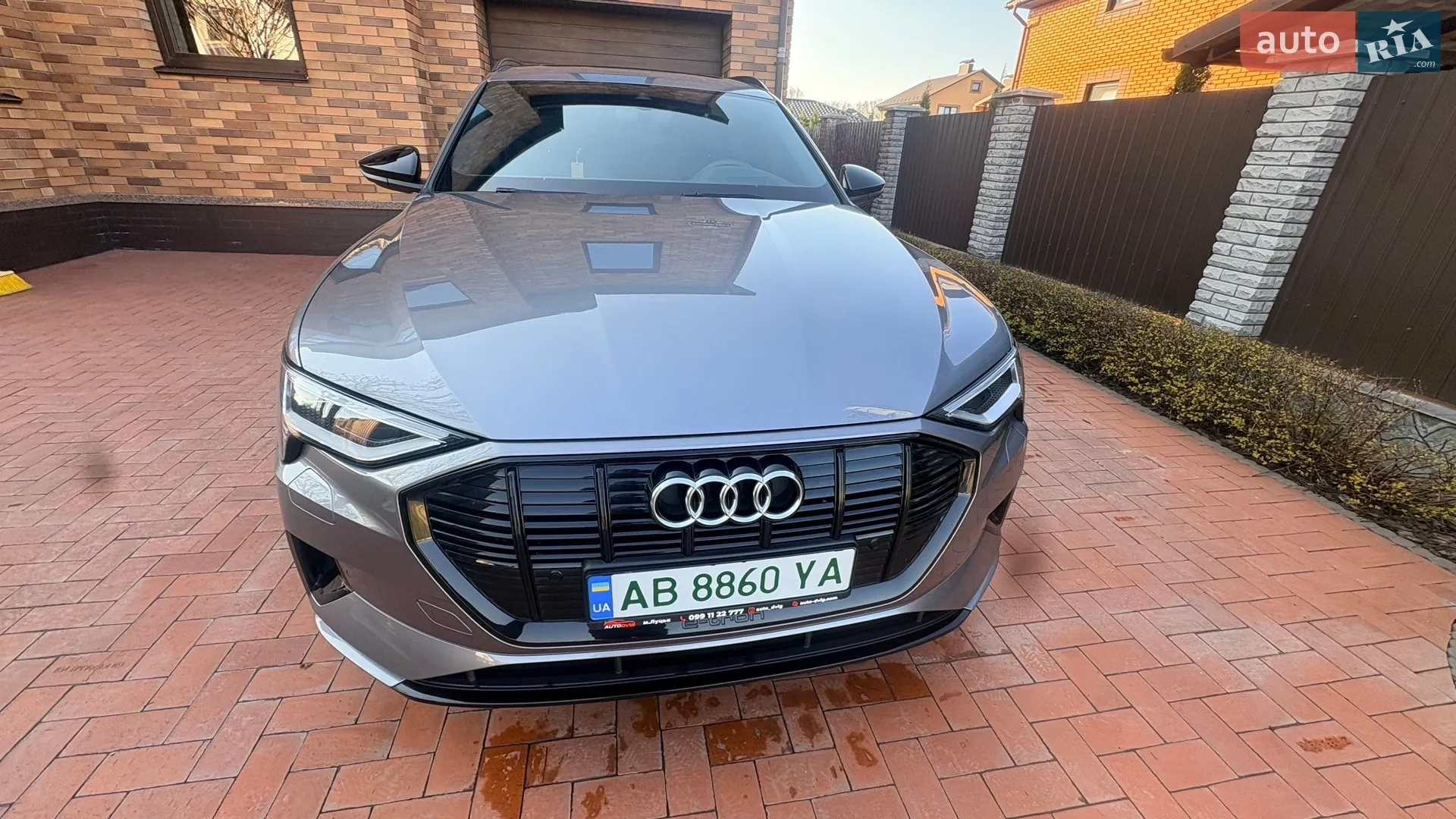 2019 Audi e-tron - мініатюра 10