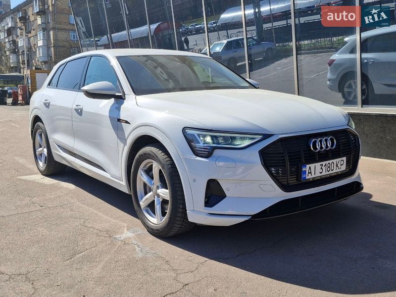 Audi e-tron 2020