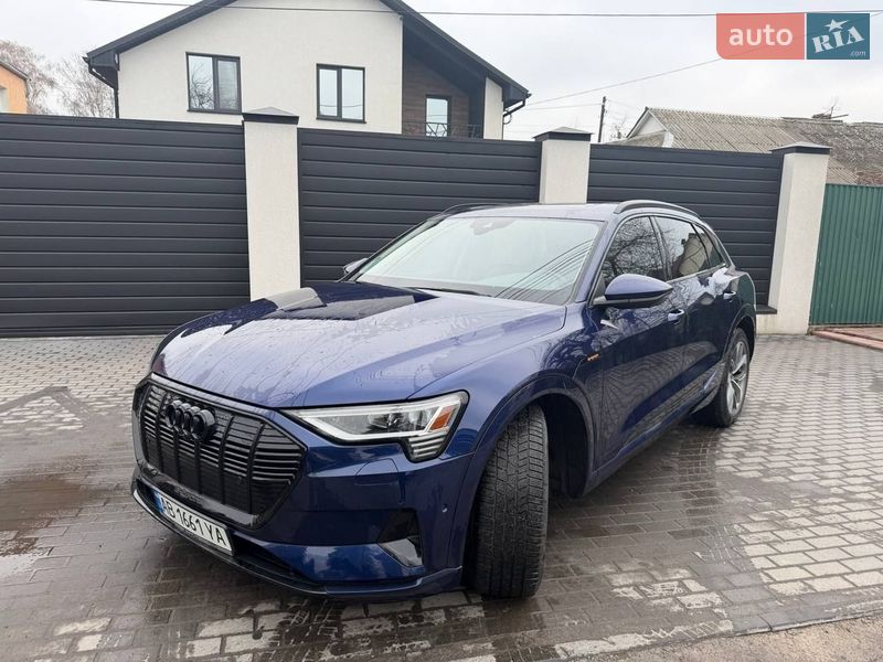 Позашляховик / Кросовер Audi e-tron 2021 в Вінниці фото 6 Позашляховик / Кросовер Audi e-tron 2021 в Вінниці