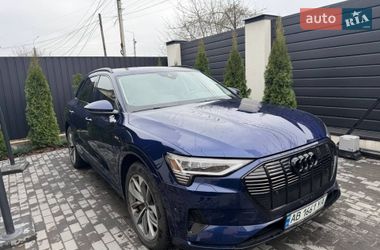 Позашляховик / Кросовер Audi e-tron 2021 в Вінниці