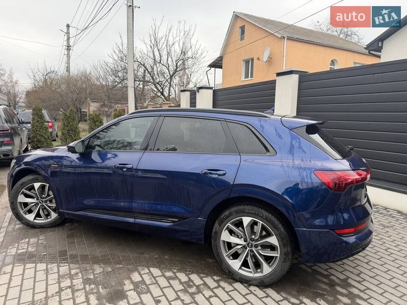 Позашляховик / Кросовер Audi e-tron 2021 в Вінниці фото 10 Позашляховик / Кросовер Audi e-tron 2021 в Вінниці