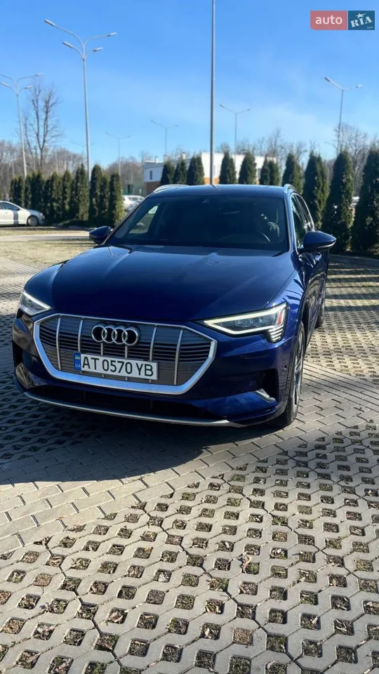 2020 Audi e-tron - мініатюра 21