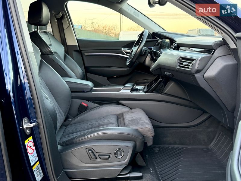 Внедорожник / Кроссовер Audi e-tron 2022 в Ковеле фото 41 Внедорожник / Кроссовер Audi e-tron 2022 в Ковеле