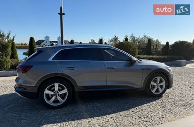 Внедорожник / Кроссовер Audi e-tron 2019 в Днепре