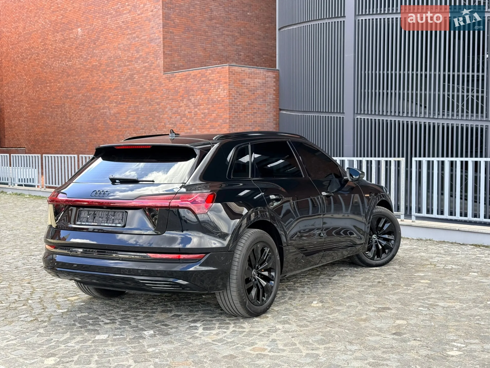 2022 Audi e-tron - мініатюра 35