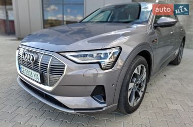 Позашляховик / Кросовер Audi e-tron 2020 в Чернівцях