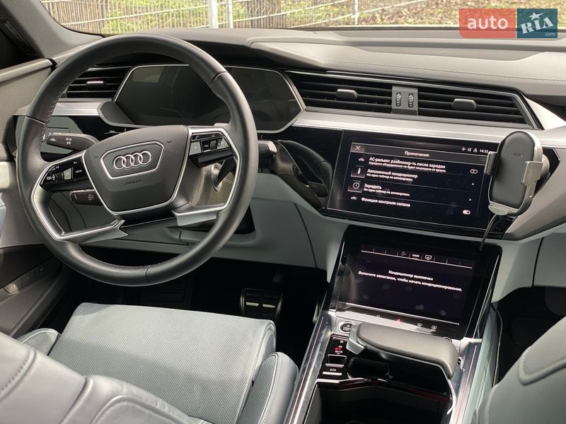Позашляховик / Кросовер Audi e-tron 2020 в Дніпрі фото 12 Позашляховик / Кросовер Audi e-tron 2020 в Дніпрі