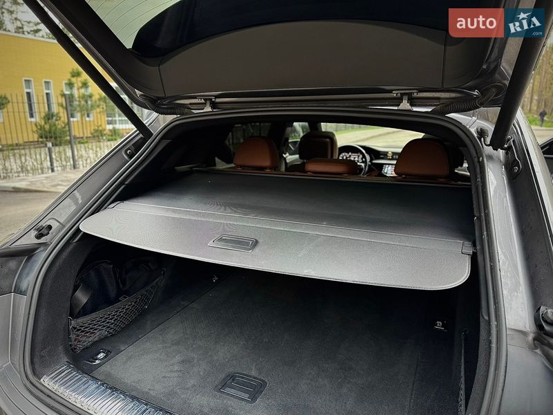 Позашляховик / Кросовер Audi e-tron 2019 в Житомирі