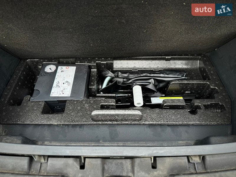 Позашляховик / Кросовер Audi e-tron 2019 в Житомирі