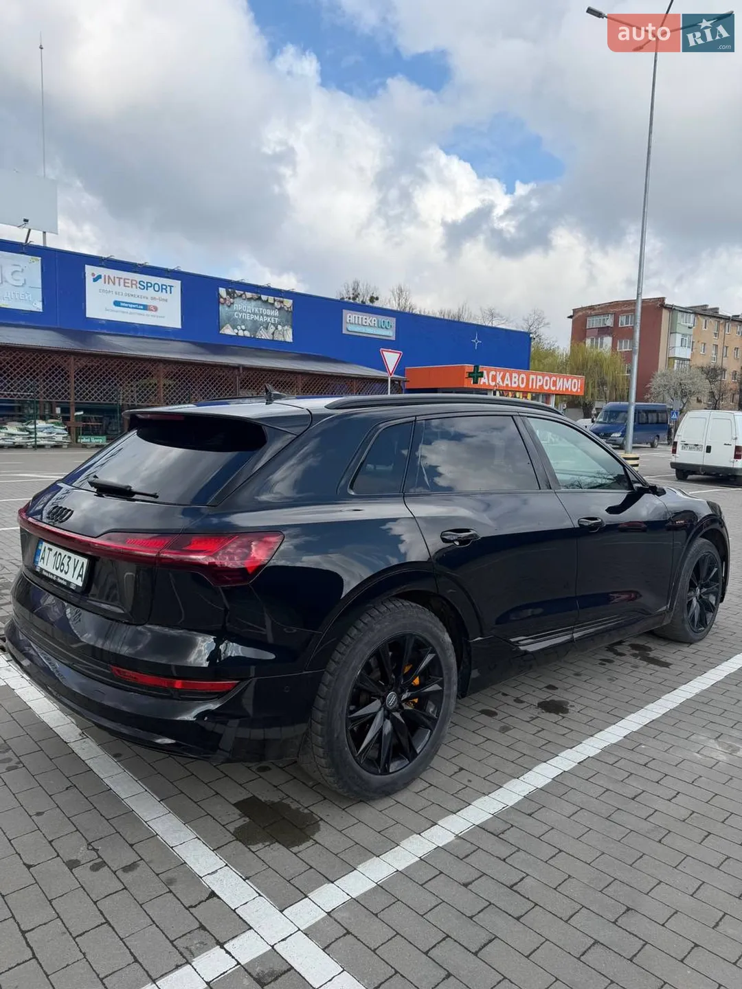 2020 Audi e-tron - мініатюра 7