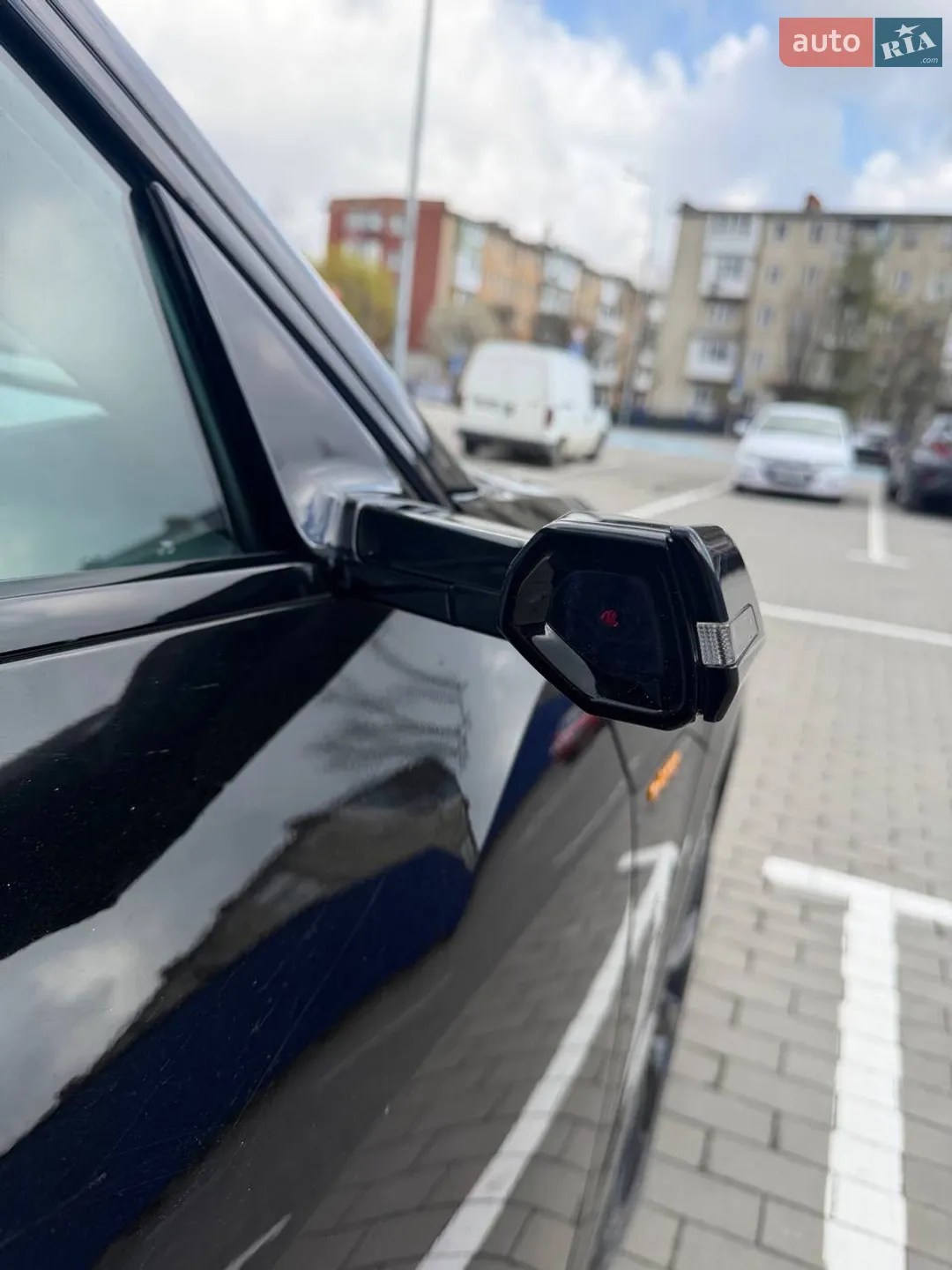2020 Audi e-tron - мініатюра 10
