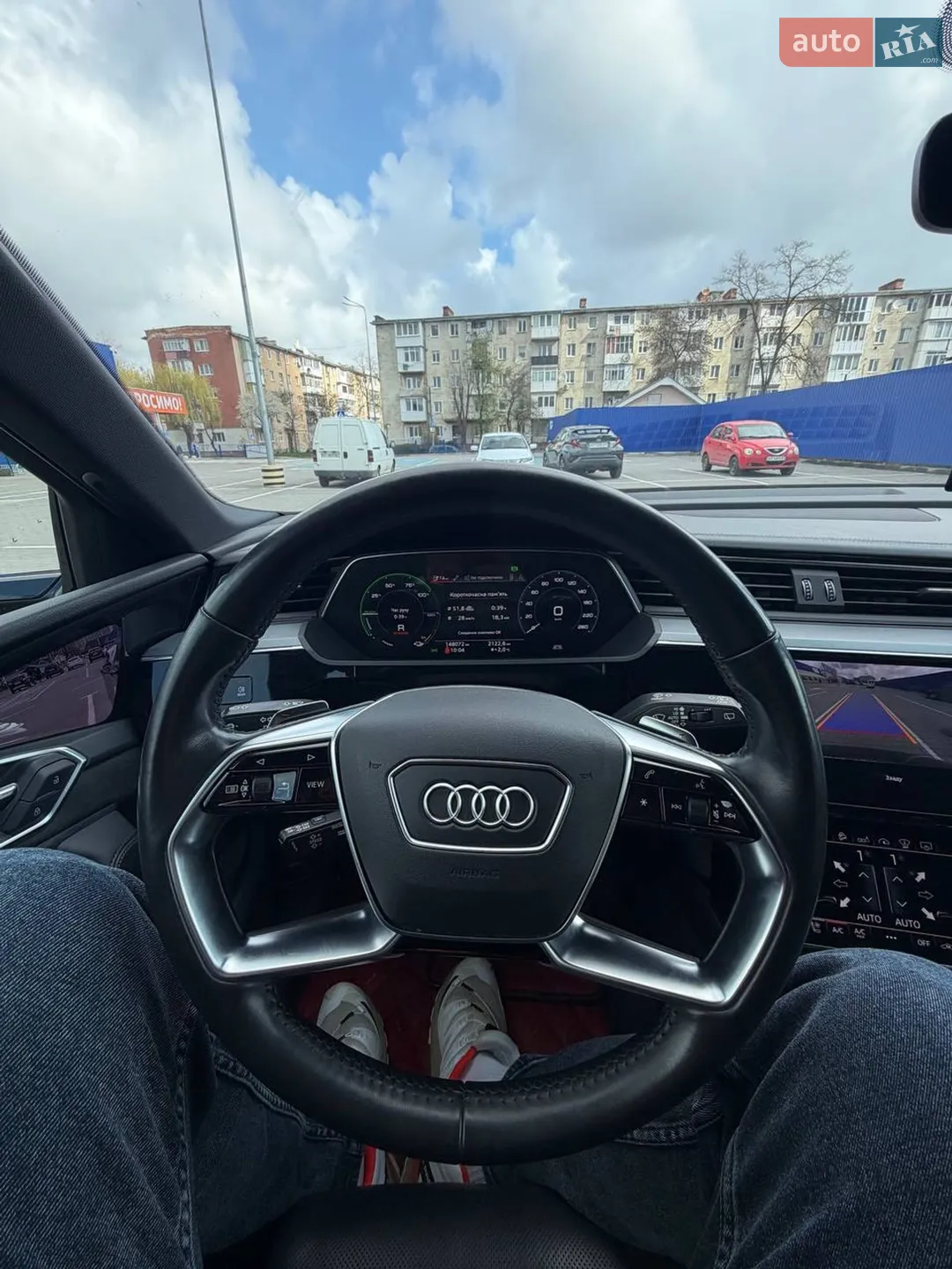 2020 Audi e-tron - мініатюра 17