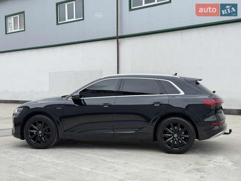 Внедорожник / Кроссовер Audi e-tron 2020 в Виннице