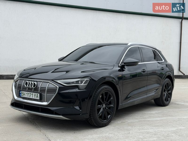 Внедорожник / Кроссовер Audi e-tron 2020 в Виннице