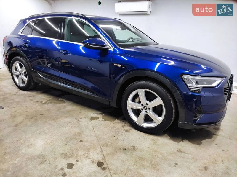 Позашляховик / Кросовер Audi e-tron 2022 в Самборі фото 16 Позашляховик / Кросовер Audi e-tron 2022 в Самборі