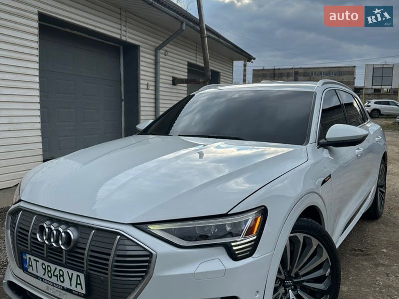 Позашляховик / Кросовер Audi e-tron 2019 в Івано-Франківську