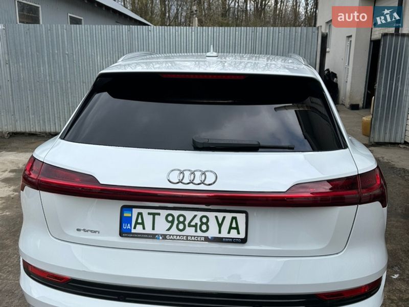 Позашляховик / Кросовер Audi e-tron 2019 в Івано-Франківську