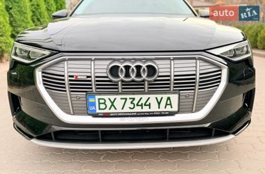 Внедорожник / Кроссовер Audi e-tron 2022 в Хмельницком