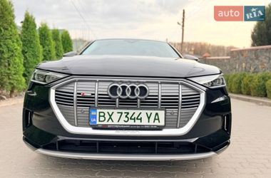 Внедорожник / Кроссовер Audi e-tron 2022 в Хмельницком
