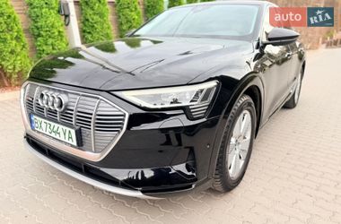 Внедорожник / Кроссовер Audi e-tron 2022 в Хмельницком