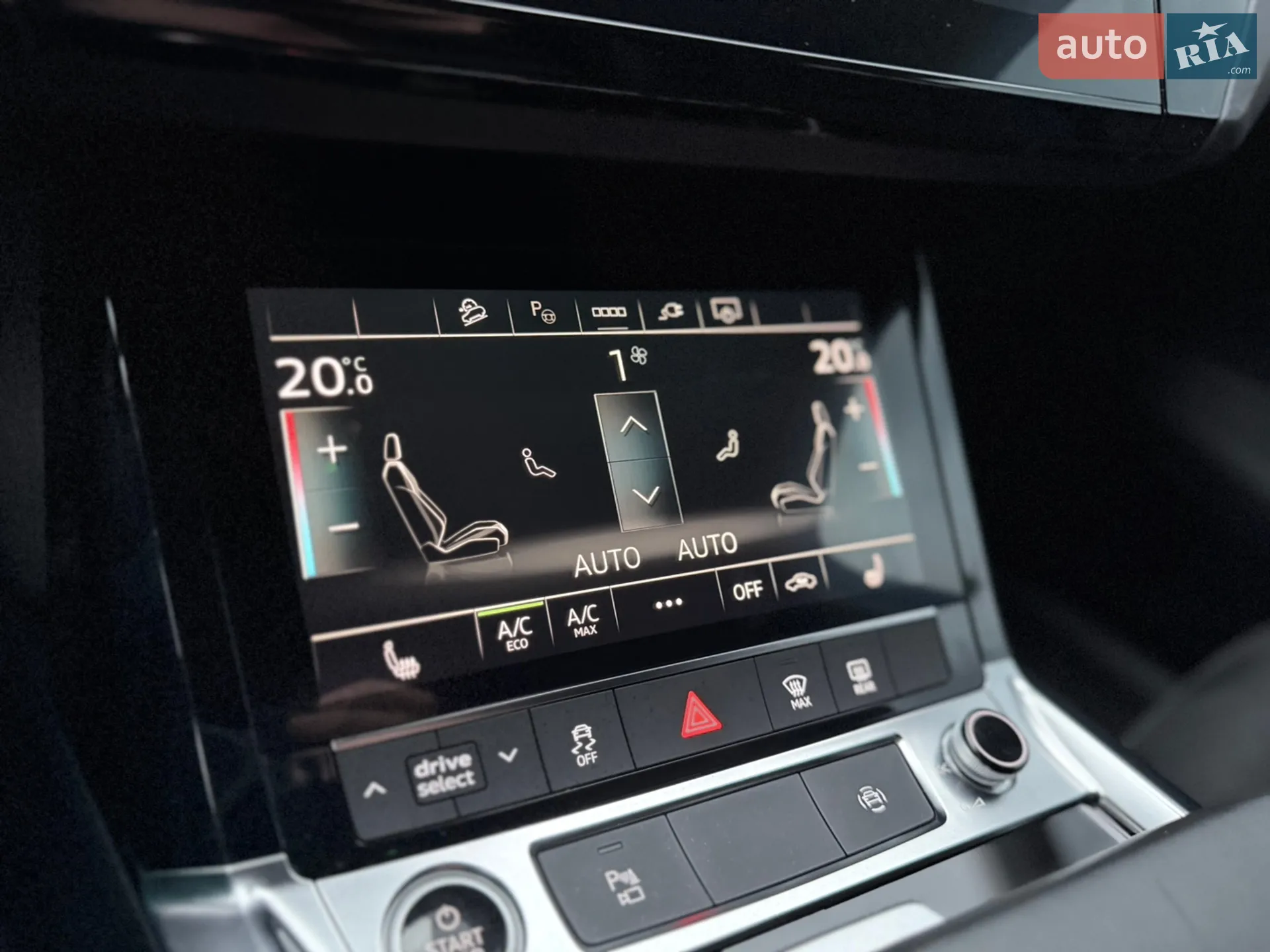 2022 Audi e-tron - мініатюра 32