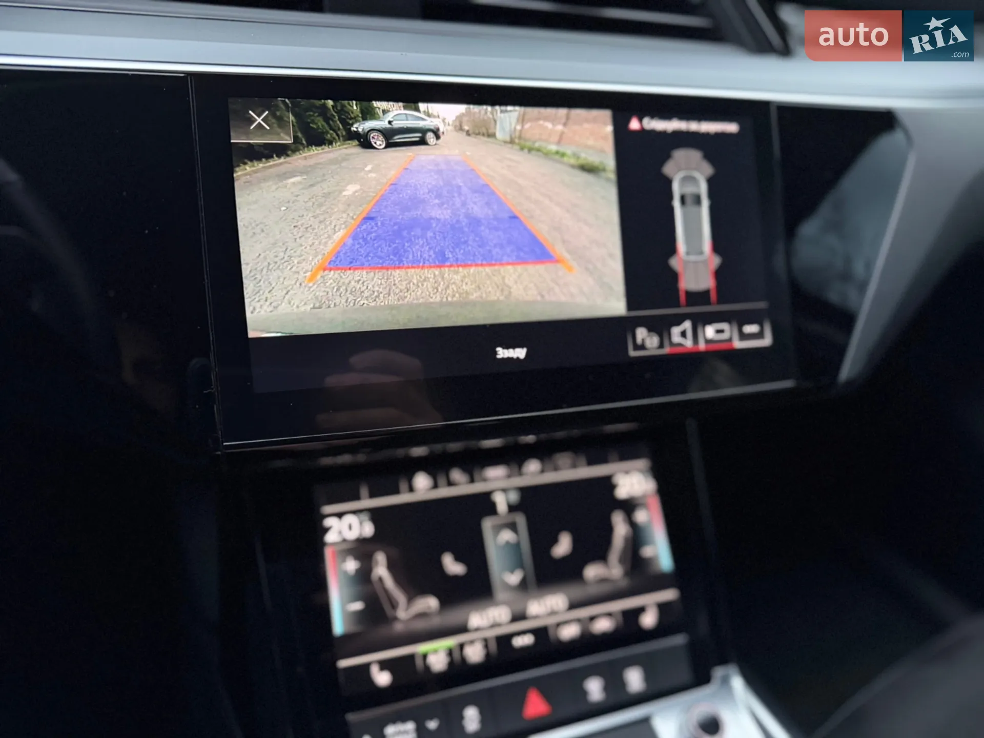2022 Audi e-tron - мініатюра 44