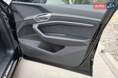 Внедорожник / Кроссовер Audi e-tron 2022 в Хмельницком