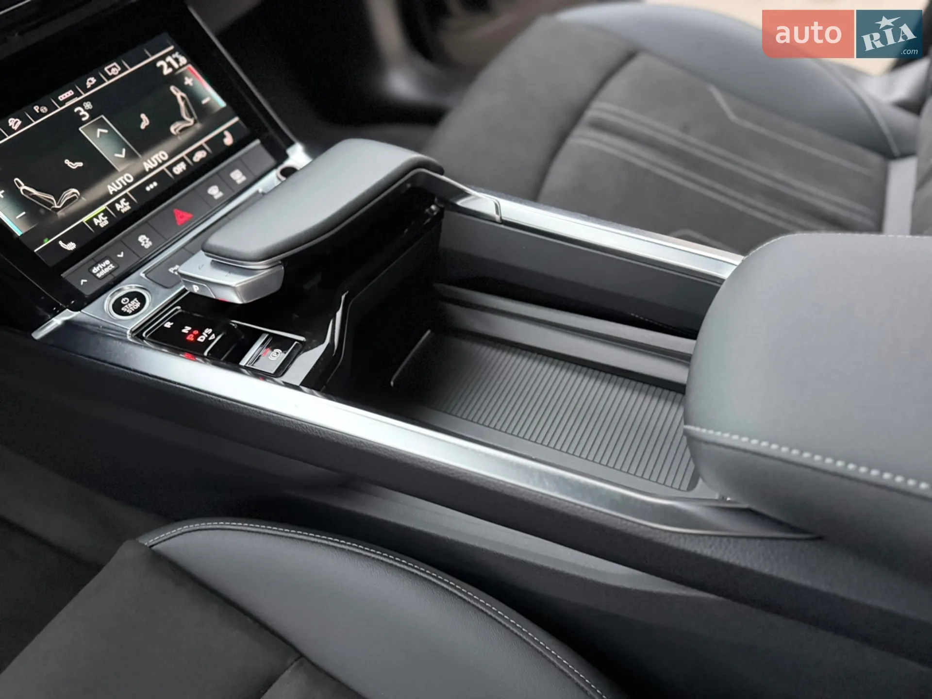 2022 Audi e-tron - мініатюра 68