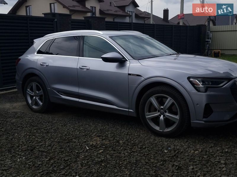 Внедорожник / Кроссовер Audi e-tron 2020 в Луцке