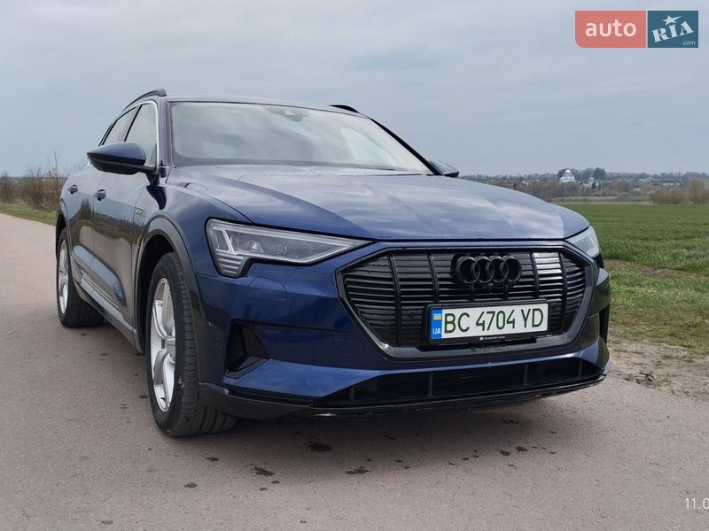 Позашляховик / Кросовер Audi e-tron 2022 в Самборі фото 3 Позашляховик / Кросовер Audi e-tron 2022 в Самборі