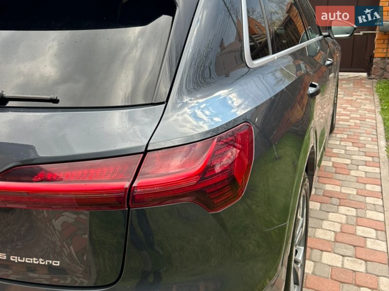 Внедорожник / Кроссовер Audi e-tron 2019 в Киеве фото 6 Внедорожник / Кроссовер Audi e-tron 2019 в Киеве
