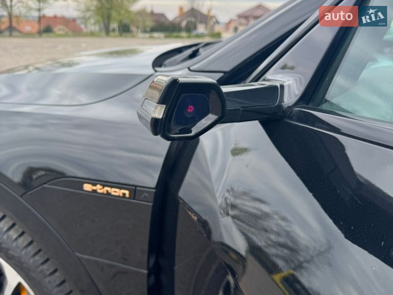 Внедорожник / Кроссовер Audi e-tron 2020 в Ужгороде фото 10 Внедорожник / Кроссовер Audi e-tron 2020 в Ужгороде