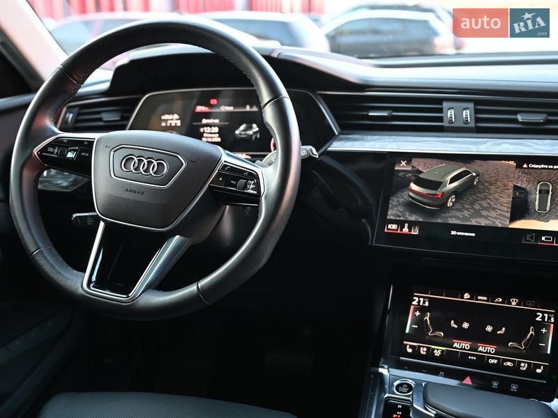 Позашляховик / Кросовер Audi e-tron 2021 в Львові фото 11 Позашляховик / Кросовер Audi e-tron 2021 в Львові