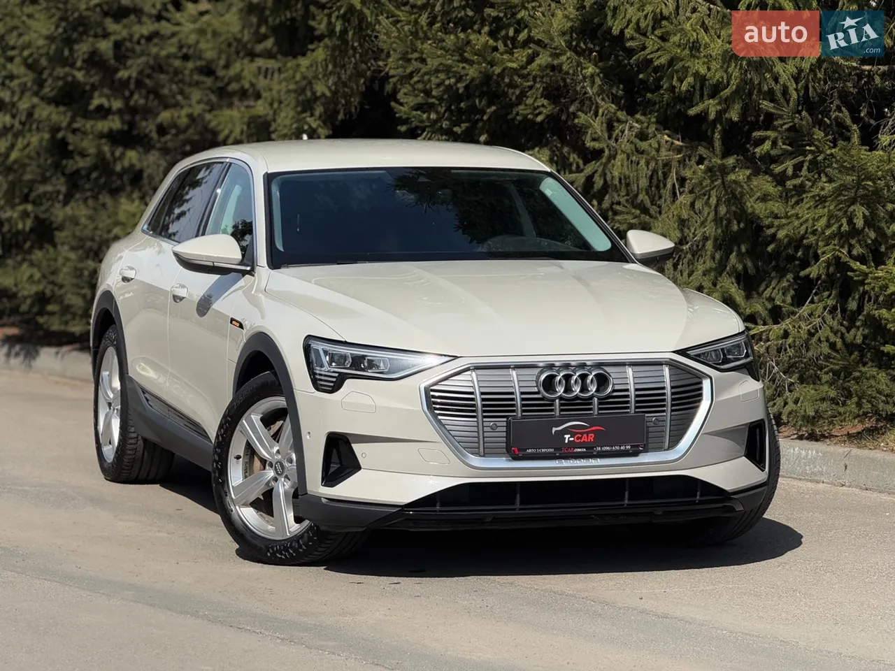2020 Audi e-tron - мініатюра 59