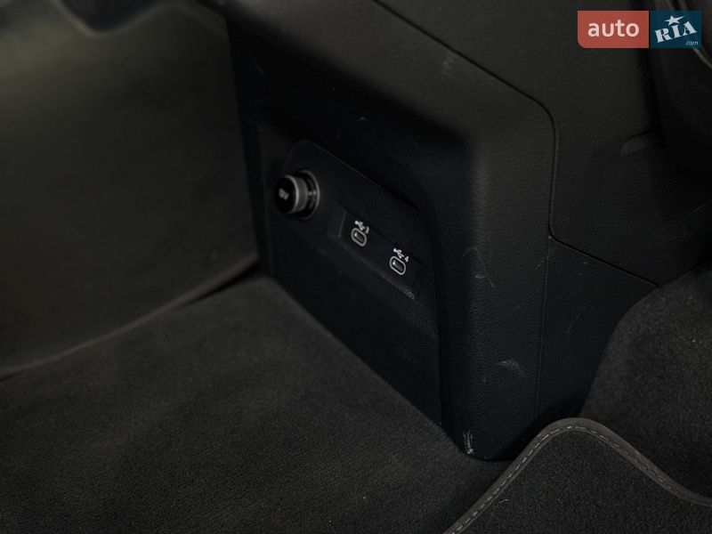 Внедорожник / Кроссовер Audi e-tron 2020 в Тернополе