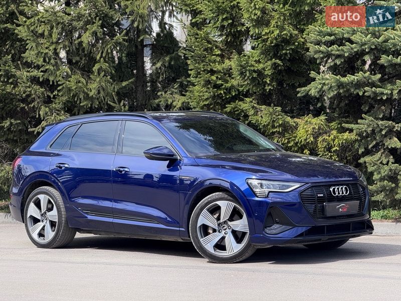 Внедорожник / Кроссовер Audi e-tron 2020 в Тернополе