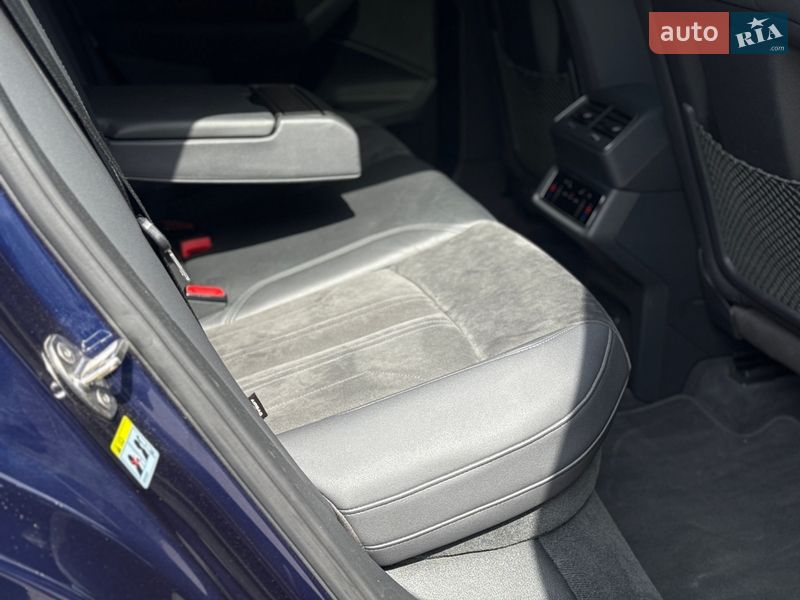 Внедорожник / Кроссовер Audi e-tron 2020 в Тернополе