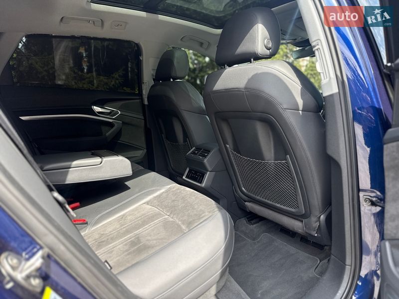 Внедорожник / Кроссовер Audi e-tron 2020 в Тернополе