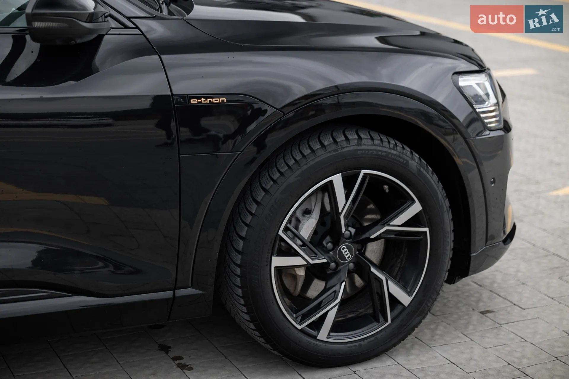 2021 Audi e-tron - мініатюра 9