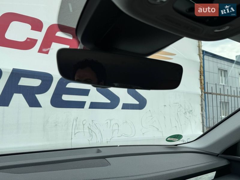 Внедорожник / Кроссовер Audi e-tron 2022 в Киеве