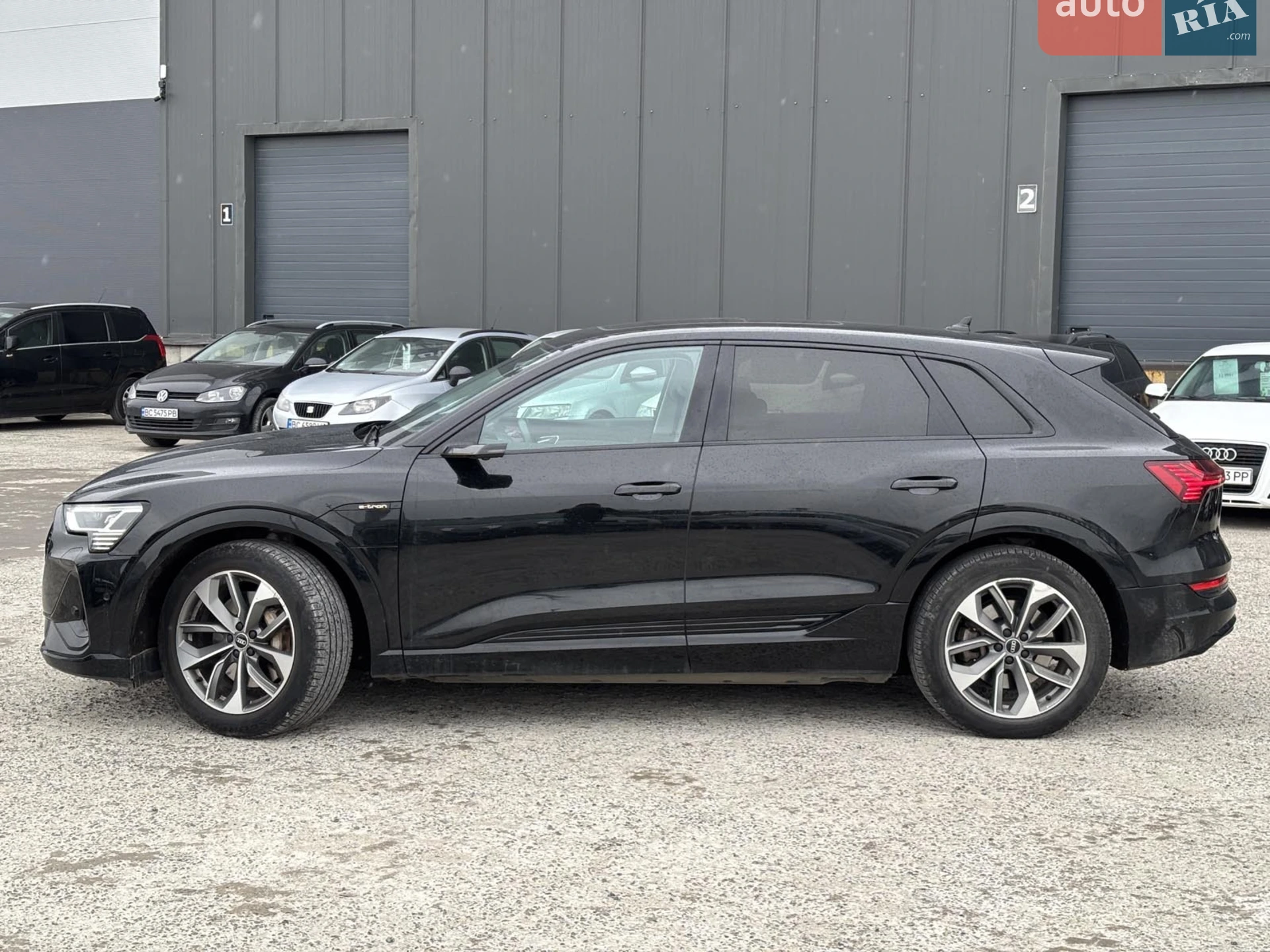 2021 Audi e-tron - мініатюра 6