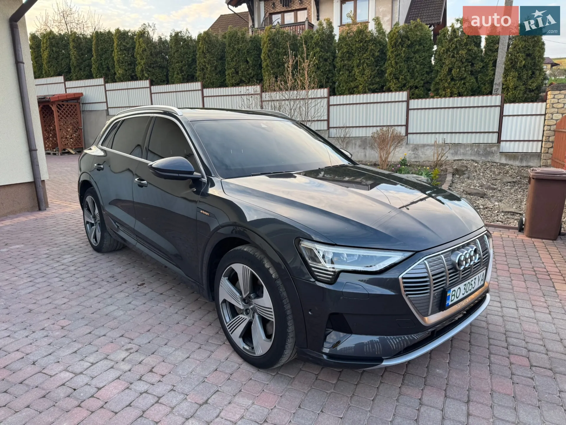 2019 Audi e-tron - мініатюра 14
