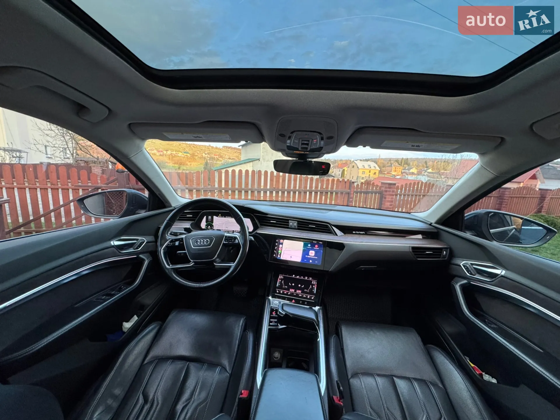 2019 Audi e-tron - мініатюра 21